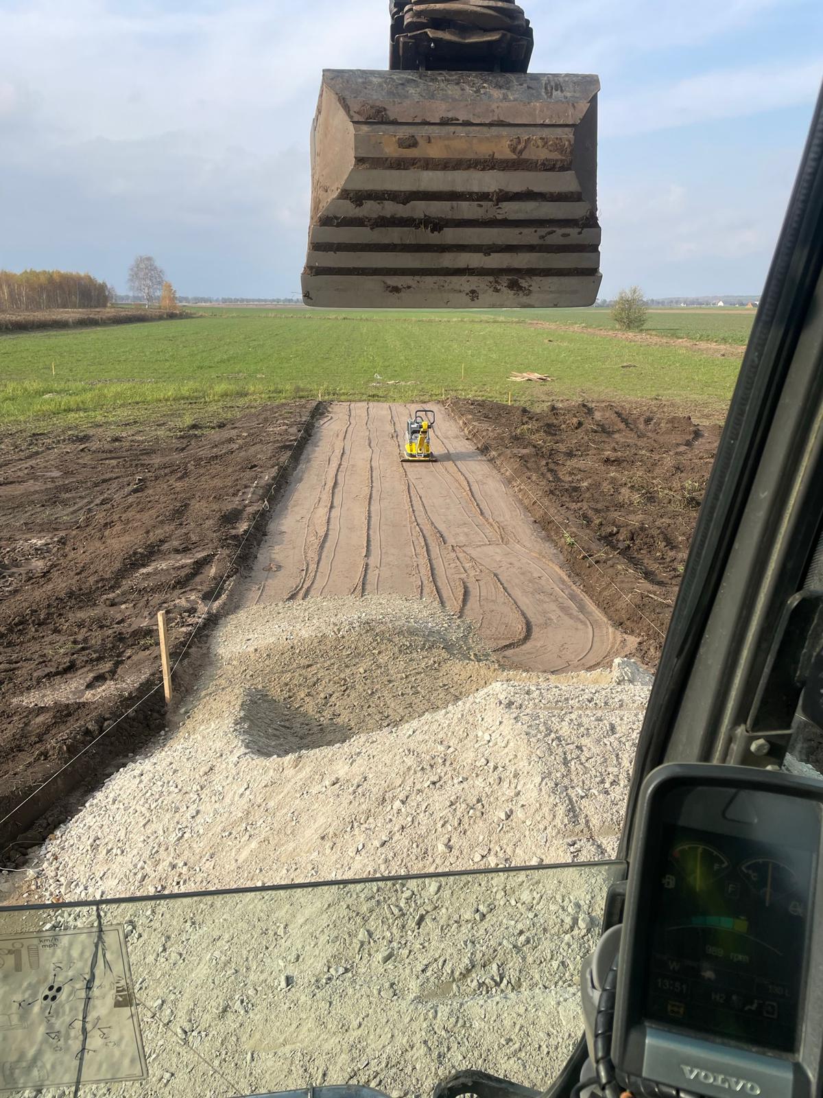 Wykonanie podbudowy pod nawierzchnię